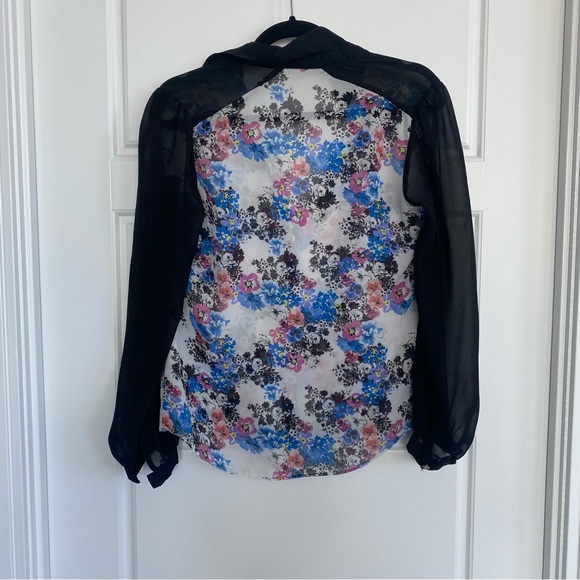 ATMOSPHERE- semi sheer floral blouse - Picture 7 of 15